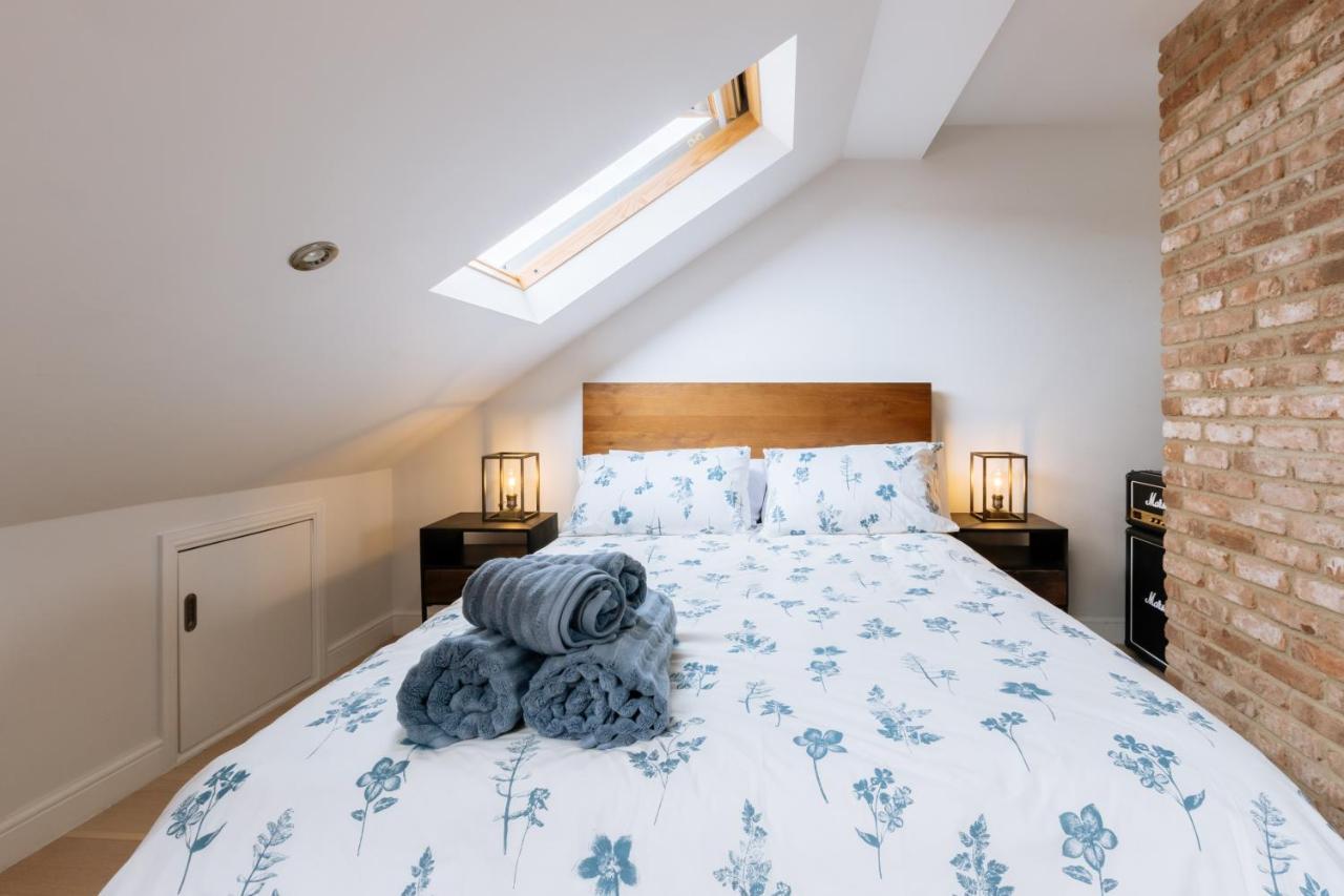 Luxury And Bright Bedrooms In Queens Park London Bagian luar foto