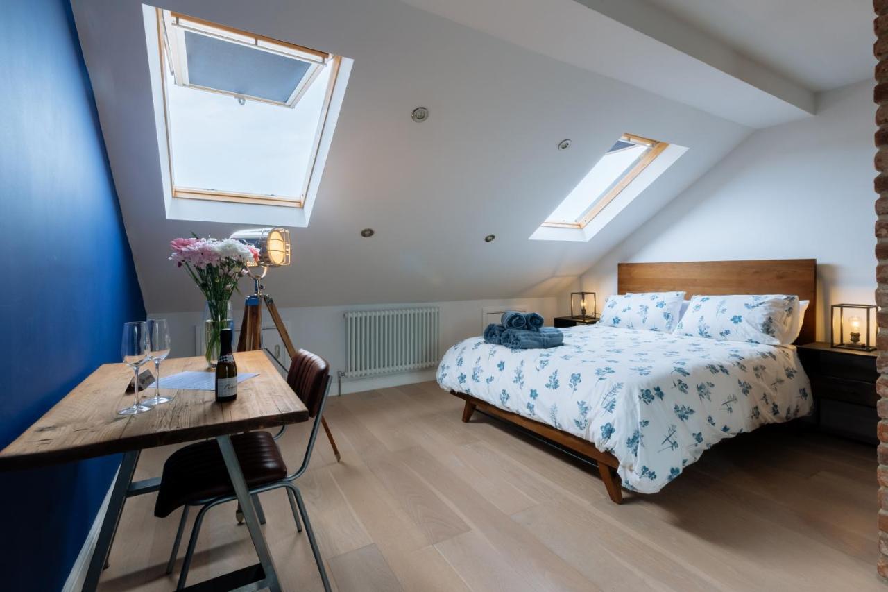 Luxury And Bright Bedrooms In Queens Park London Bagian luar foto