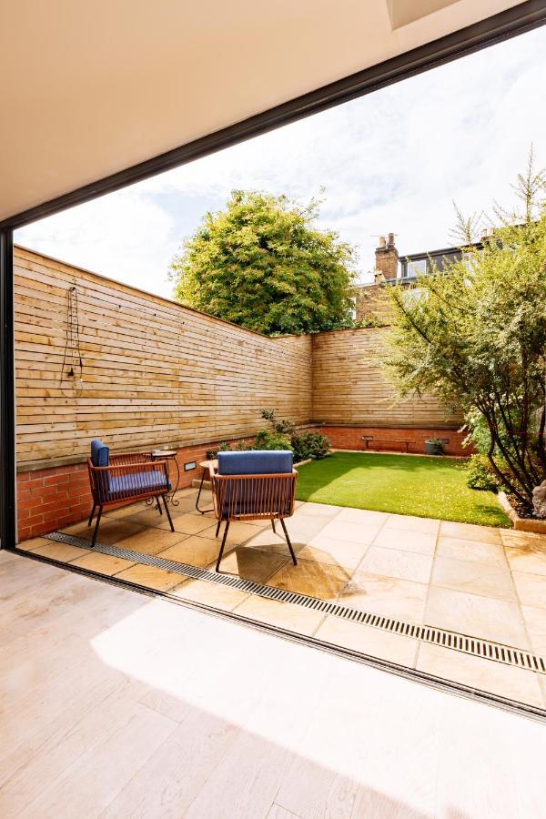 Luxury And Bright Bedrooms In Queens Park London Bagian luar foto